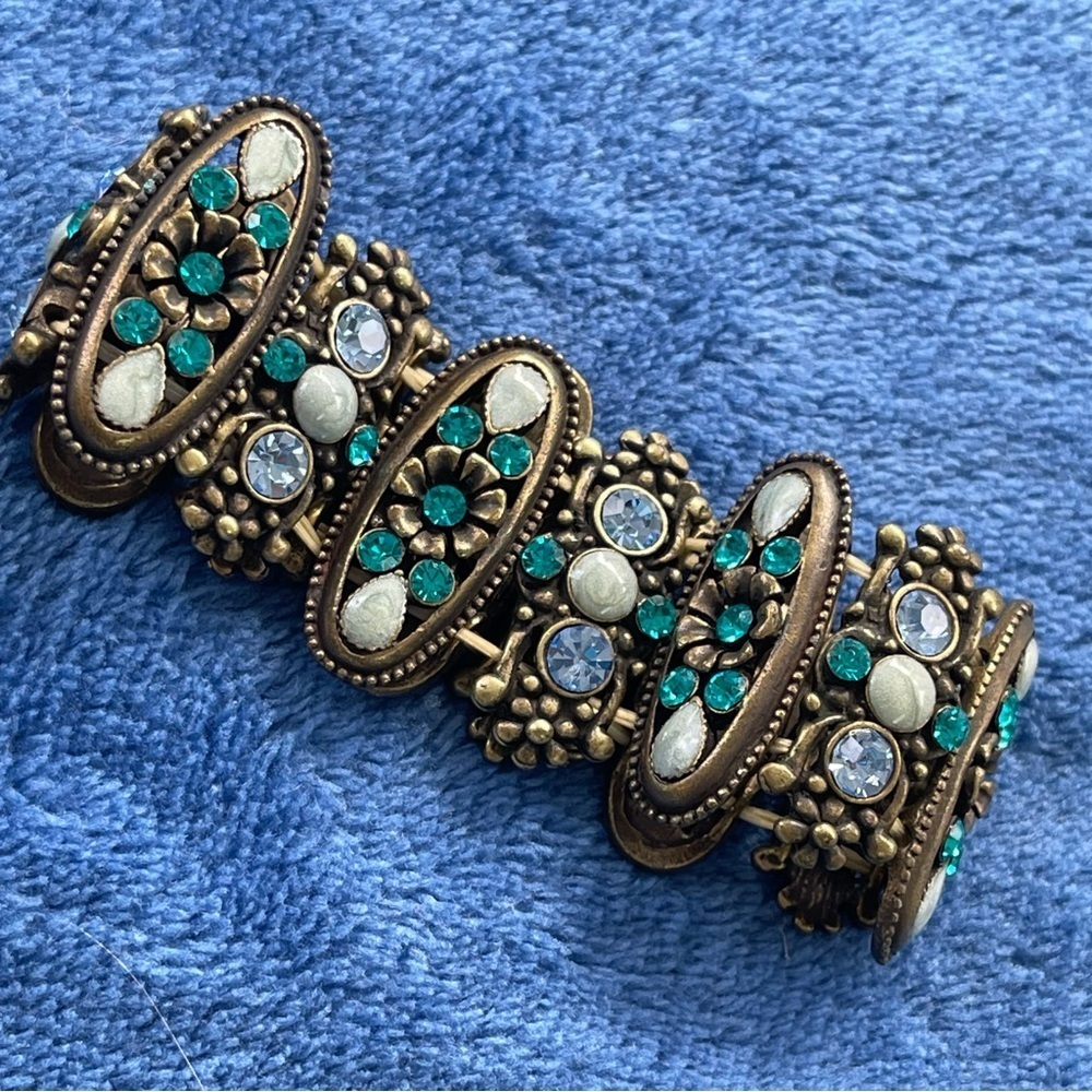 Vintage Jeweled Stretch Bracelet
